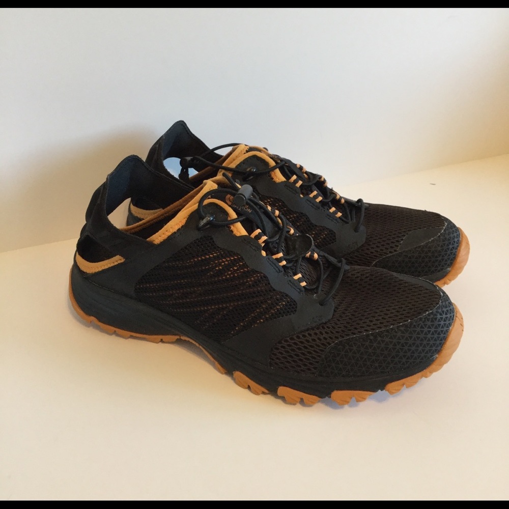 Mens NORTH FACE teen boys Hiking water shoes 8 EUC